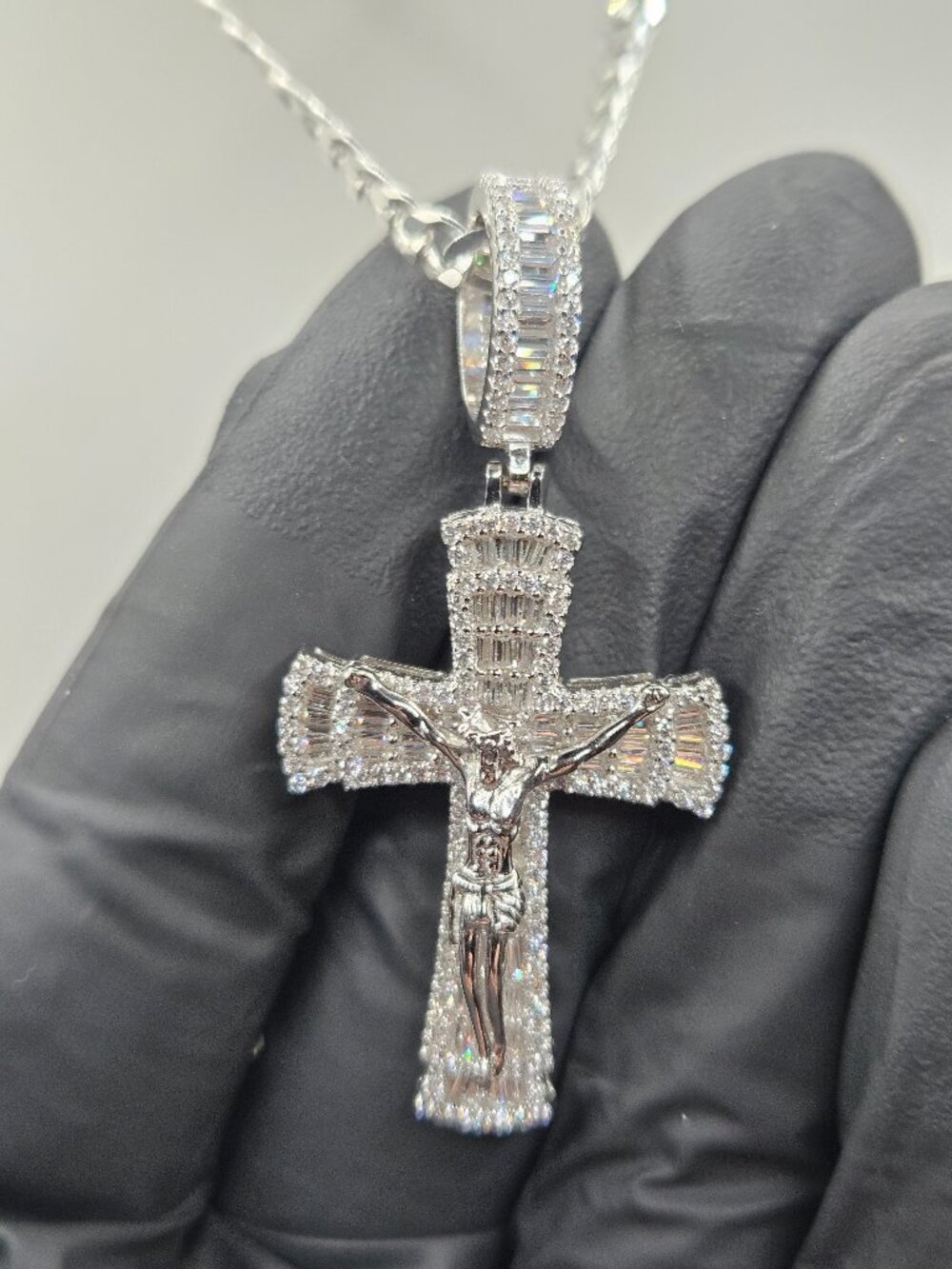 925 Sterling Silver Moissanite Crucifix Cross Chain 24"